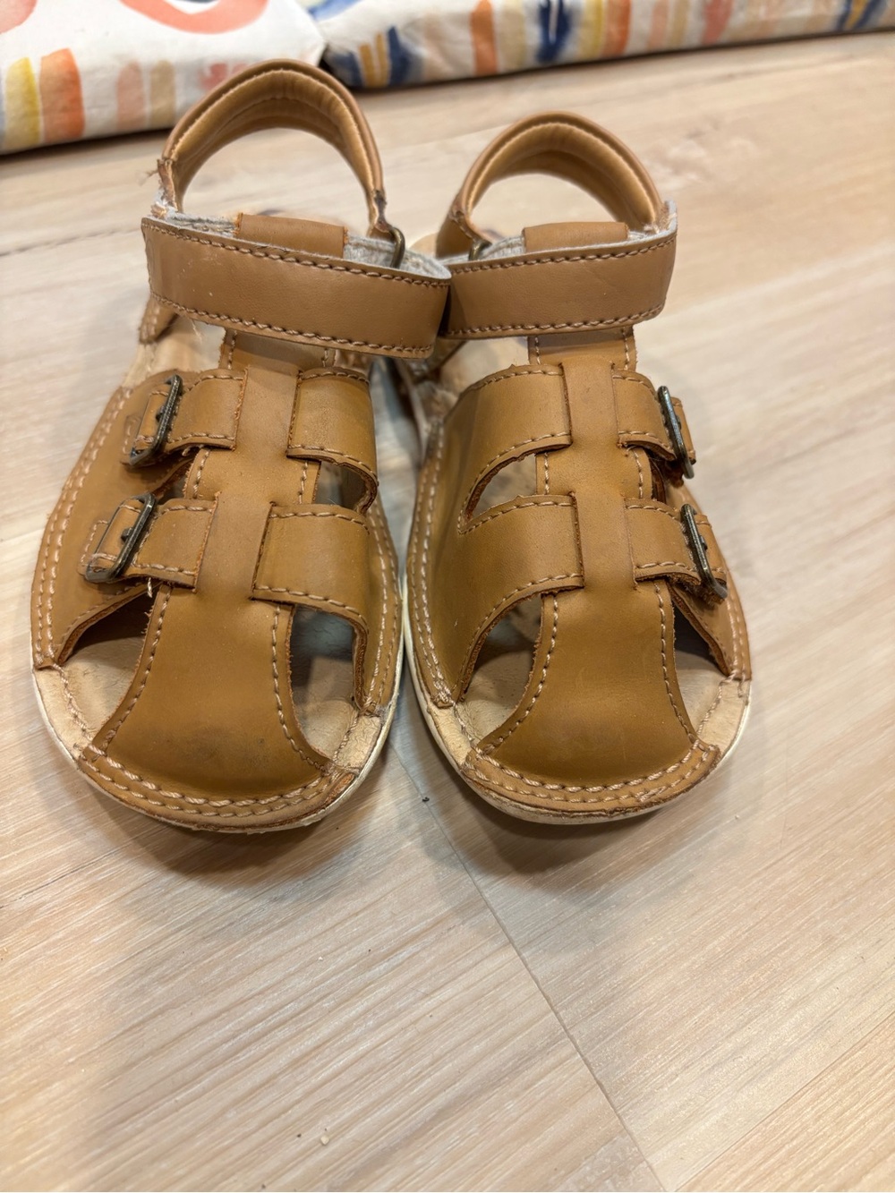 Stride Rite SRtech Reign sandals. - Picture 2 of 3